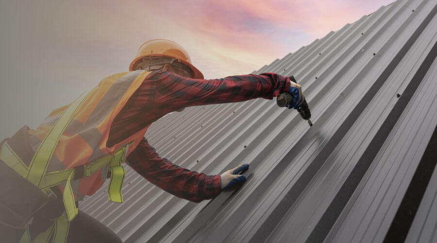 Professional gutter cleaning in Adamsburg, PA